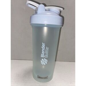 BlenderBottle Classic Shaker Bottle with Whisk Ball 28oz Light Blue Great Shape